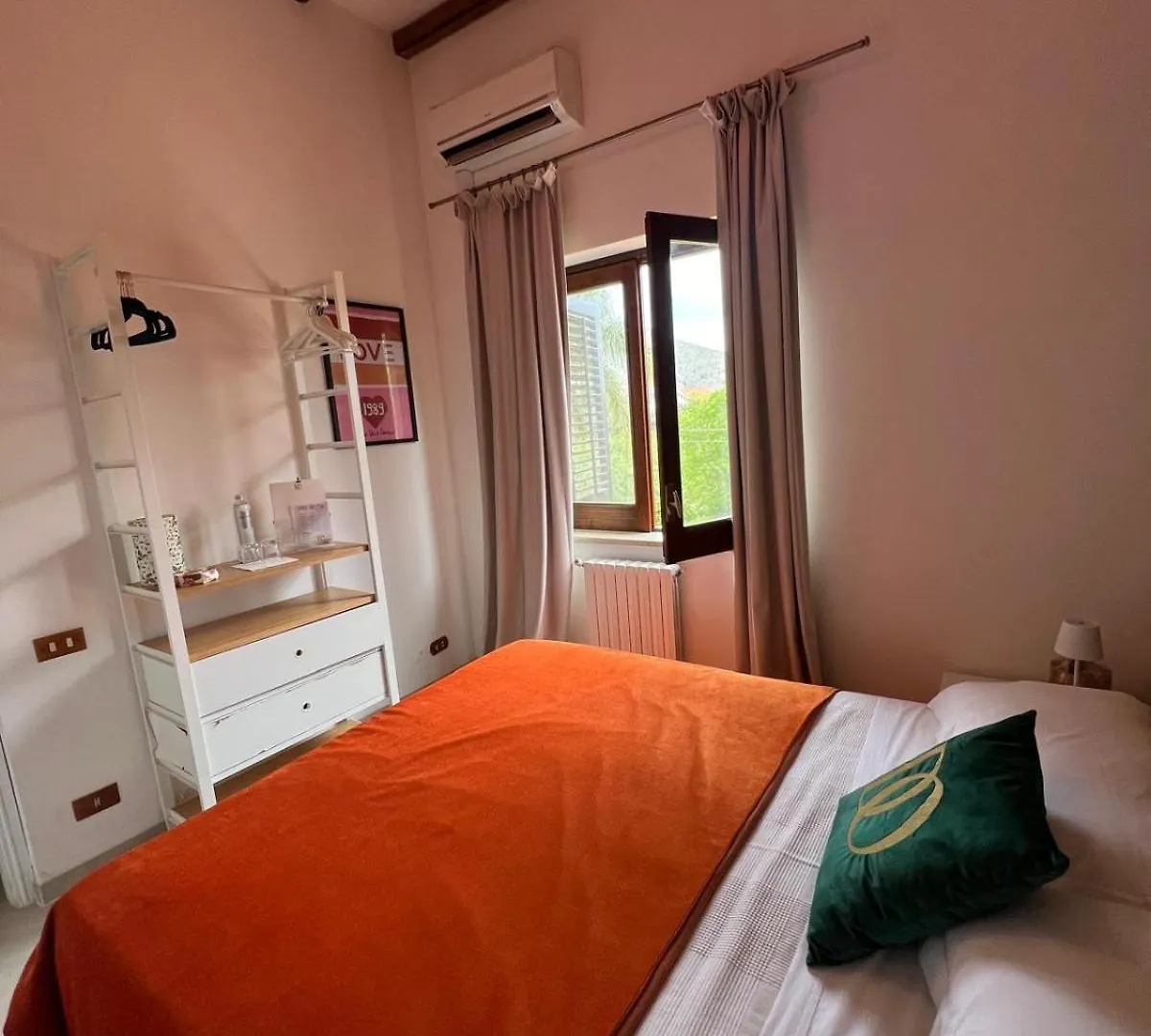 Domus Orestea Luxury Suites Palermo Italy